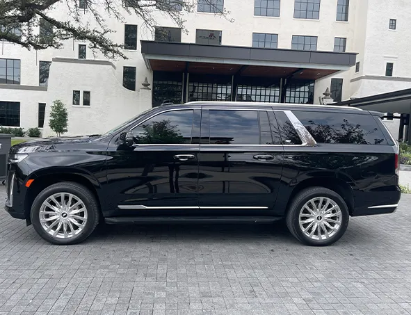 Dallas black car service providing corporate transportation solutions